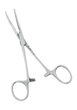 Зажим кровоостанавливающий с  атравматической нарезкой изогнутый 160 мм:uz:160 mm kavisli atravmatik tirqishli gemostatik qisqich