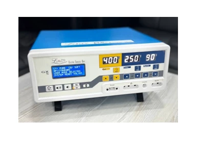 Электрохирургический генератор (ЭХВЧ 400W):uz:Elektrojarrohlik generatori (ECH 400W)