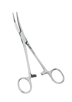 Зажим кровоостанавливающий зубчатый изогнутый:uz:Egri tishli gemostatik qisqich