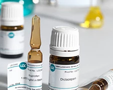 Sertifikatlangan standart material 2,4,5-T 100 mkg/ml atsetonitrilida