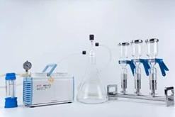 3 -канальный аппарат вакуумной фильтрации с мембранном насосом MFA-3K:uz:MFA-3K membrana nasosli 3 kanalli vakuumli filtrlash apparati